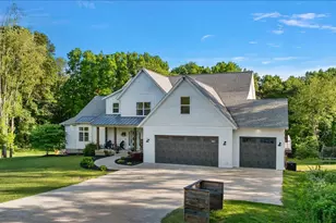 7654 Burrstone Dr SE, Caledonia, MI 49316 - Photo 102