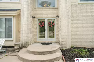 37709 Glengrove Dr, Farmington, MI 48331 - Photo 8