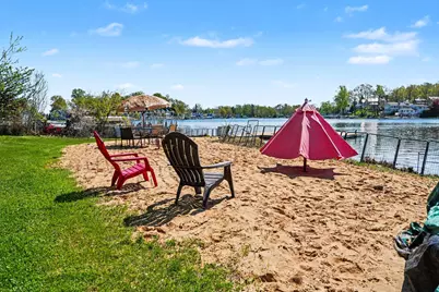 50575 W Lakeshore Drive, Dowagiac, MI 49047 - Photo 40