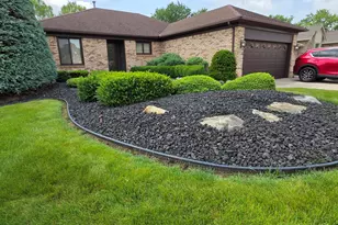 34565 Ann Arbor Trail, Livonia, MI 48150 - Photo 6