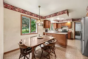 5688 W Waters Rd, Ann Arbor, MI 48103 - Photo 18