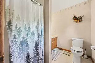 5688 W Waters Rd, Ann Arbor, MI 48103 - Photo 32