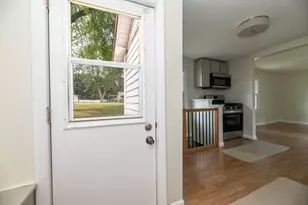 810 S Constantine St, Three Rivers, MI 49093 - Photo 10