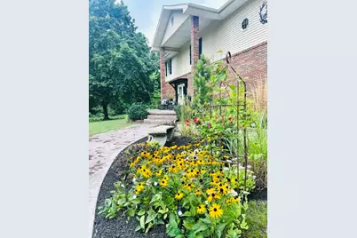 18610 M 86, Three Rivers, MI 49093 - Photo 12