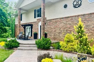 18610 M 86, Three Rivers, MI 49093 - Photo 12