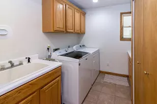 10090 King Hill Ct, Dexter, MI 48130 - Photo 34