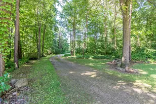 10090 King Hill Ct, Dexter, MI 48130 - Photo 4