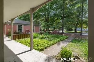 2247 Whisper Cove Dr SE, Kentwood, MI 49508 - Photo 2