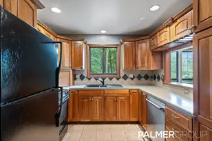 2247 Whisper Cove Dr SE, Kentwood, MI 49508 - Photo 12