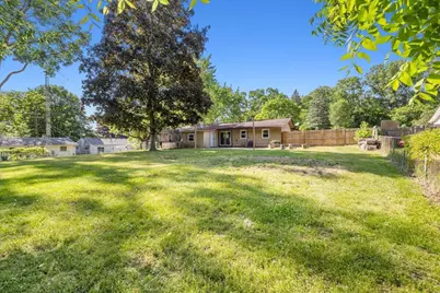 210 Beaver Street, Brighton, MI 48116 - Photo 6