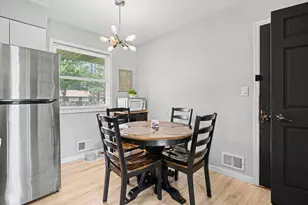 1089 Legion Park Dr, Holland, MI 49423 - Photo 4