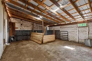 10260 N Ferris Rd, Riverdale, MI 48877 - Photo 24