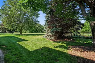 297 Harvest Ln, Holland, MI 49423 - Photo 4