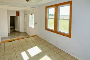 4534 E Britain Ave, Benton Harbor, MI 49022 - Photo 6