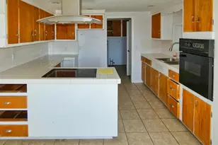 4534 E Britain Ave, Benton Harbor, MI 49022 - Photo 4