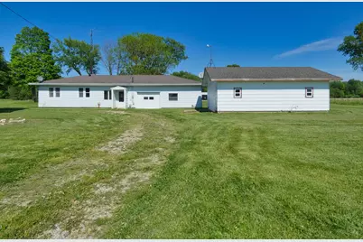 4534 E Britain Avenue, Benton Harbor, MI 49022 - Photo 24