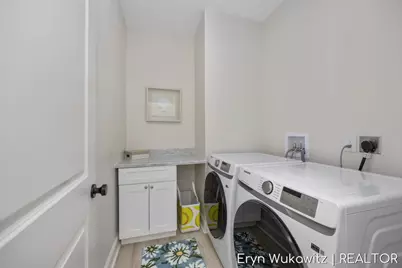 409 6 Mile Road NW, Comstock Park, MI 49321 - Photo 22