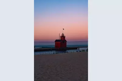 117 N 2nd Street, Grand Haven, MI 49417 - Photo 24