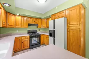 115 Cascade Dr, Battle Creek, MI 49015 - Photo 10