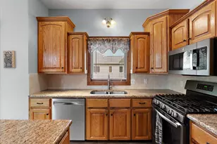 8259 Golfside Dr, Jenison, MI 49428 - Photo 14