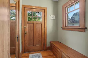 560 State St, Holland, MI 49423 - Photo 2