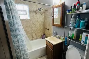 944 Caulfield Ave SW, Grand Rapids, MI 49503 - Photo 12
