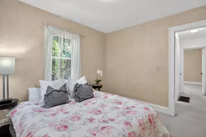 732 Lawrence Street, Jackson, MI 49203 - Photo 20