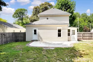 301 W Montcalm St, Greenville, MI 48838 - Photo 32