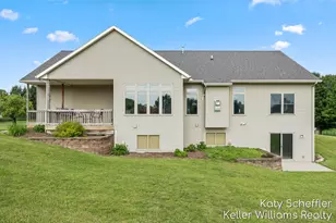 11320 Long Lake Dr NW, Sparta, MI 49345 - Photo 4