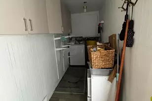 11690 Gallagher St, Hamtramck, MI 48212 - Photo 6