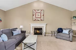 1044 Bicentennial Pkwy, Ann Arbor, MI 48108 - Photo 14