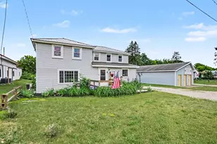 21029 11 Mile Rd, Reed City, MI 49677 - Photo 2