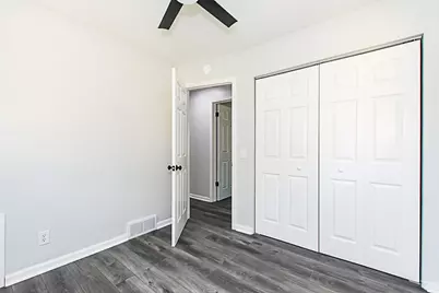 1822 W Centre Avenue, Portage, MI 49024 - Photo 16
