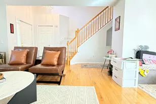 4953 S Ridgeside Cir, Ann Arbor, MI 48105 - Photo 4