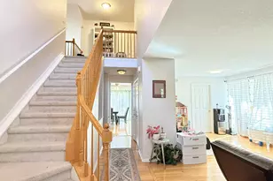 4953 S Ridgeside Cir, Ann Arbor, MI 48105 - Photo 2