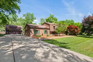 3165 N Grove Dr, Monroe, MI 48162 - Photo 4