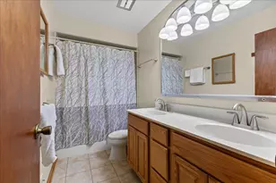 681 Archwood Dr, Ann Arbor, MI 48103 - Photo 22