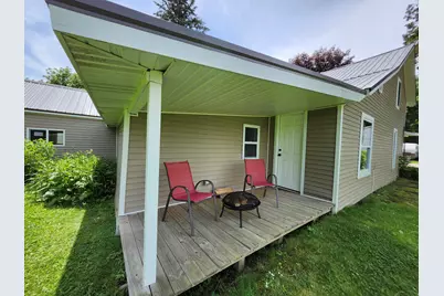 205 S Columbia Avenue, Scottville, MI 49454 - Photo 8