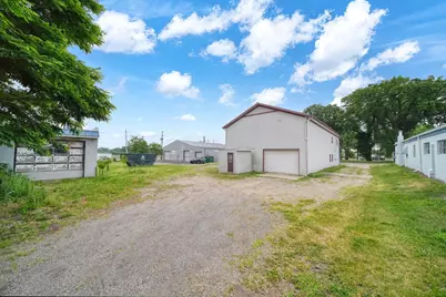 1716 Wildwood Avenue, Jackson, MI 49202 - Photo 34