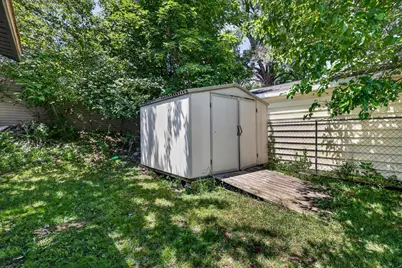 2473 Longstreet Avenue SW, Wyoming, MI 49509 - Photo 32