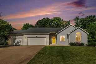 7997 Rolling Meadows Dr, Kalamazoo, MI 49009 - Photo 1