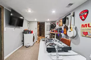 240 W Amy St, Hastings, MI 49058 - Photo 24