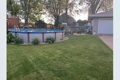 911 Washington, Lake Odessa, MI 48849 - Photo 4