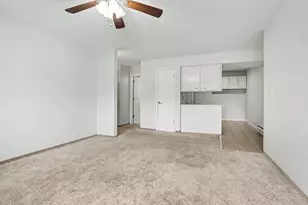 722 W Kilgore Rd, Kalamazoo, MI 49008 - Photo 6