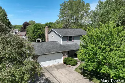 6155 Blythefield Avenue NE, Rockford, MI 49341 - Photo 38