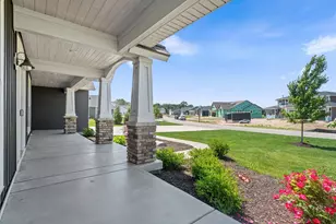 4738 Harkemas Creek Dr, Holland, MI 49424 - Photo 4