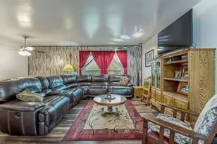 4338 Swarthout Rd, Pinckney, MI 48169 - Photo 8