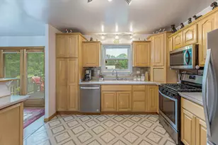 4338 Swarthout Rd, Pinckney, MI 48169 - Photo 12