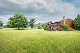 4338 Swarthout Rd, Pinckney, MI 48169 - Photo 36