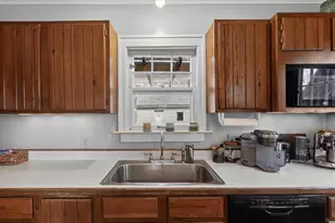 1732 Jackson Ave, Ann Arbor, MI 48103 - Photo 14